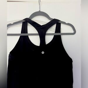 Lululemon Raceback Tank Top Full Size 10 in Black